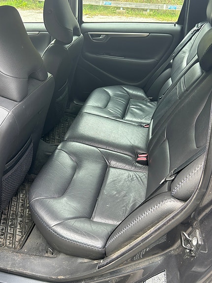 Volvo XC70 5 of 8