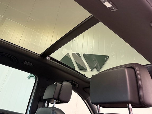 Volkswagen Tiguan 16 of 22