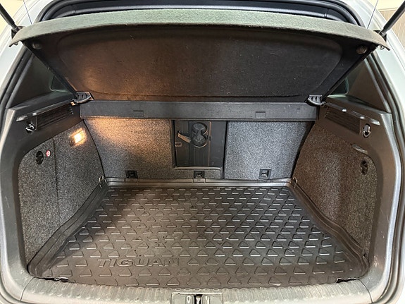 Volkswagen Tiguan 18 of 22