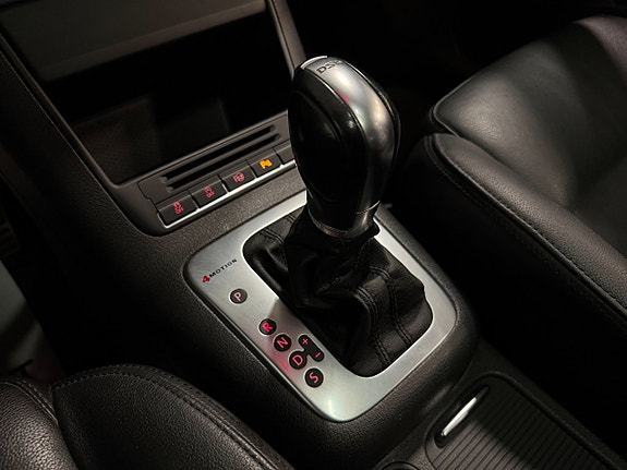 Volkswagen Tiguan 15 of 22
