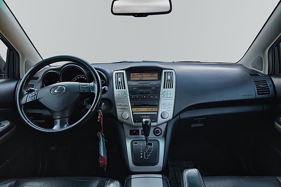 Lexus RX400h 10 of 10