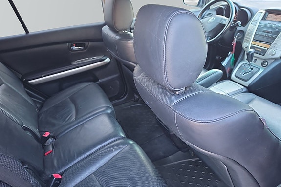 Lexus RX400h 9 of 10