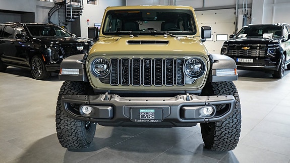 Jeep Wrangler 2 of 25