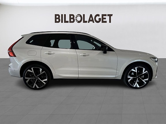 Volvo XC60 19 of 19