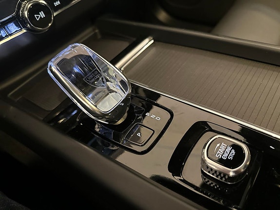 Volvo XC60 12 of 19