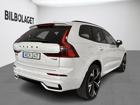 Volvo XC60 4 of 19