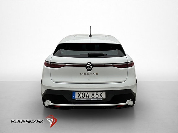 Renault Megane E-Tech 8 of 30