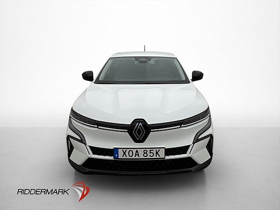 Renault Megane E-Tech 3 of 30