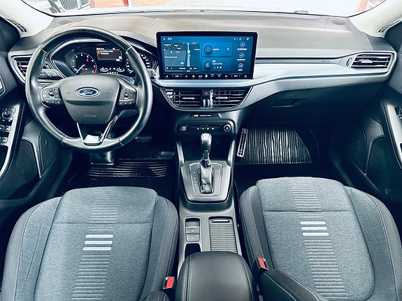 Ford Focus 8 of 18