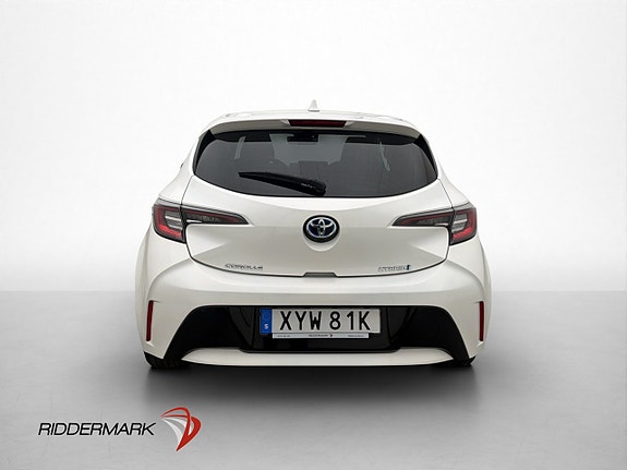 Toyota Corolla 8 of 29
