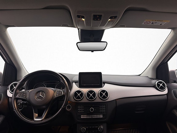 Mercedes-Benz B180 29 of 30