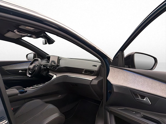 Peugeot 3008 16 of 30