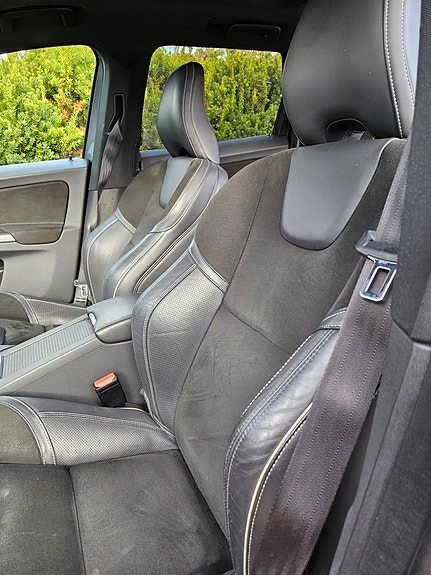 Volvo XC60 9 of 9