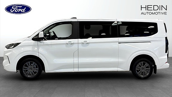Ford Custom Tourneo 6 of 12