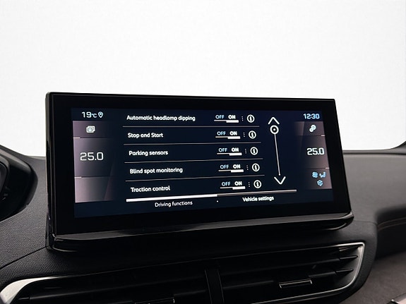 Peugeot 5008 25 of 30