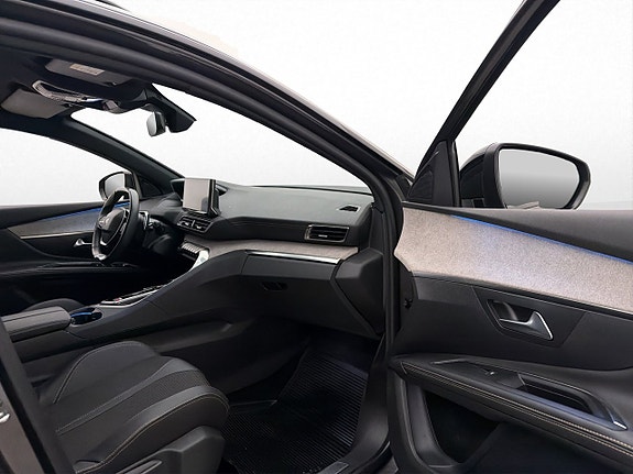 Peugeot 5008 16 of 30