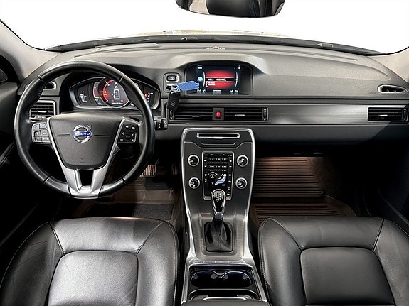 Volvo XC70 7 of 19