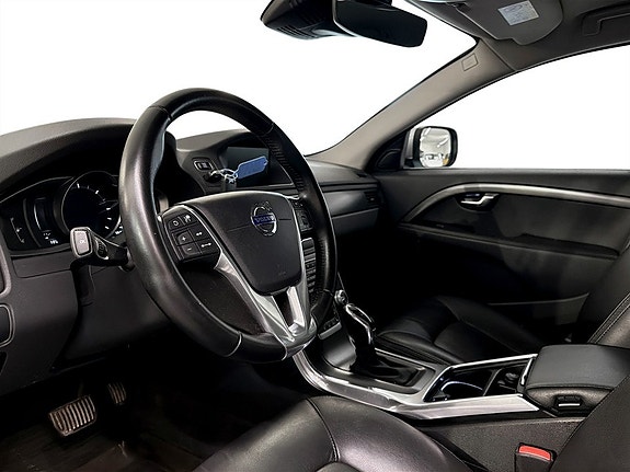 Volvo XC70 6 of 19