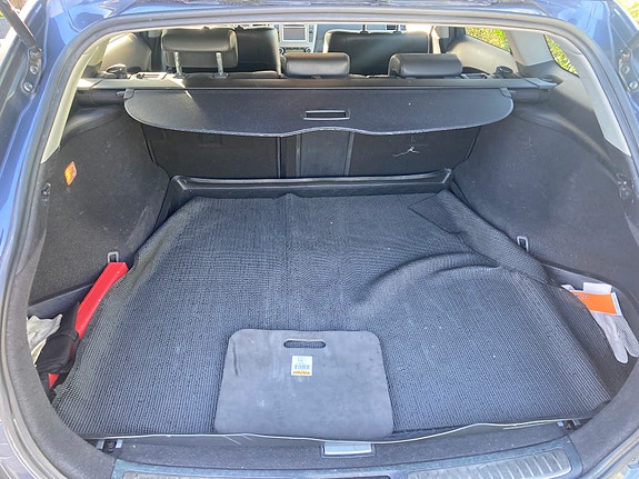 Toyota Avensis 6 of 9