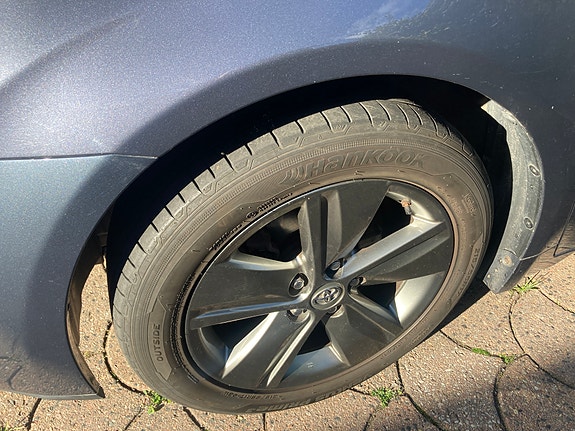 Toyota Avensis 9 of 9