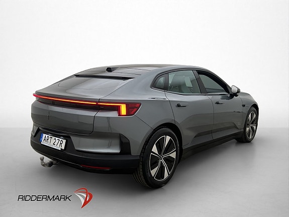 Polestar 4 8 of 30