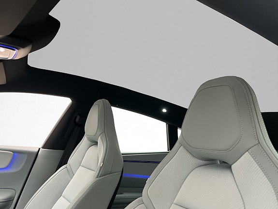 Polestar 4 14 of 30