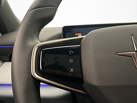 Polestar 4 19 of 30