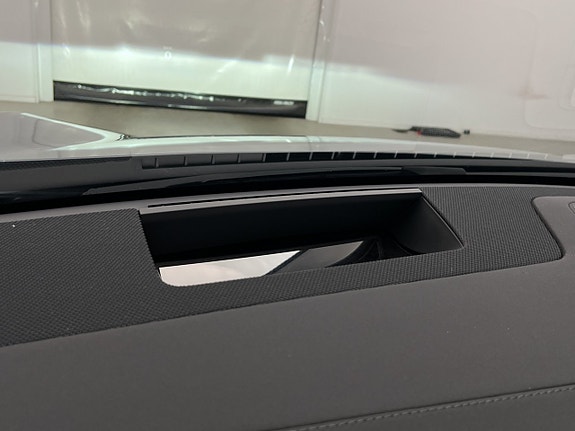 Polestar 4 21 of 30