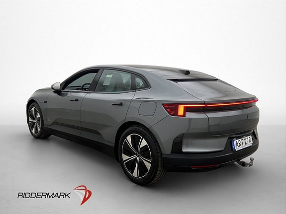 Polestar 4 6 of 30