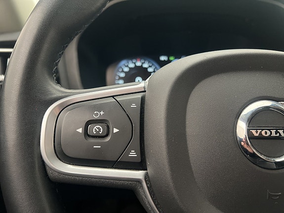 Volvo V60 17 of 30