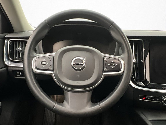 Volvo V60 14 of 30