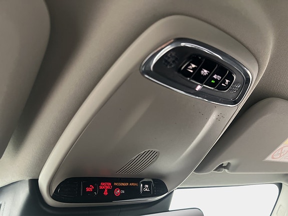 Volvo V60 20 of 30