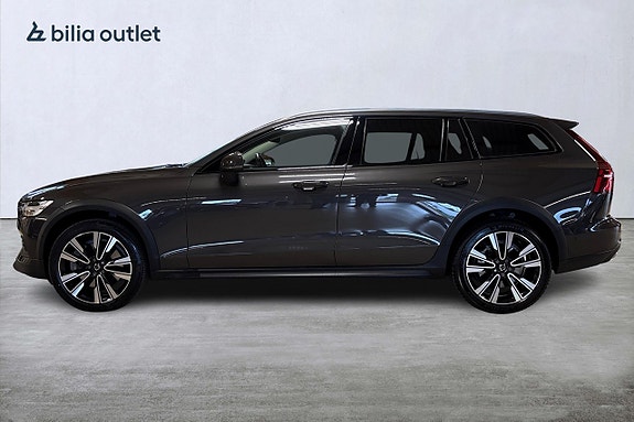 Volvo V60 Cross Country 9 of 28