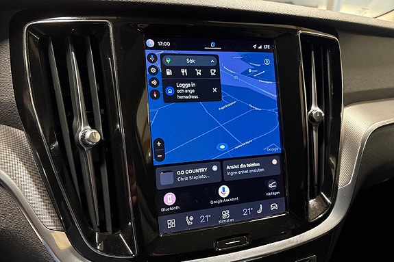 Volvo V60 Cross Country 17 of 28