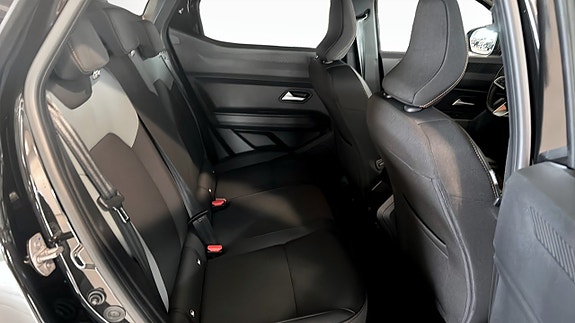 Dacia Duster 5 of 12