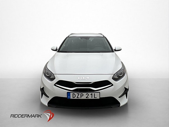 Kia Ceed 2 of 30