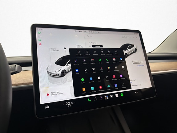 Tesla Model 3 17 of 30