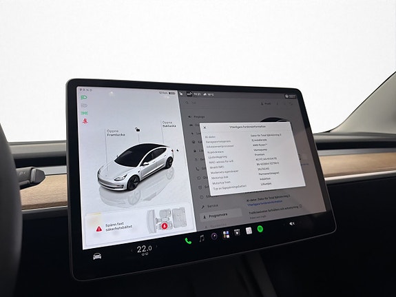 Tesla Model 3 22 of 30