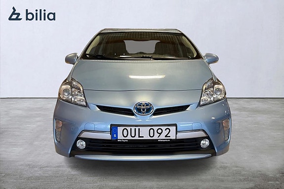 Toyota Prius 6 of 21