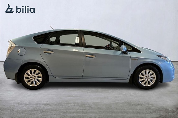 Toyota Prius 18 of 21