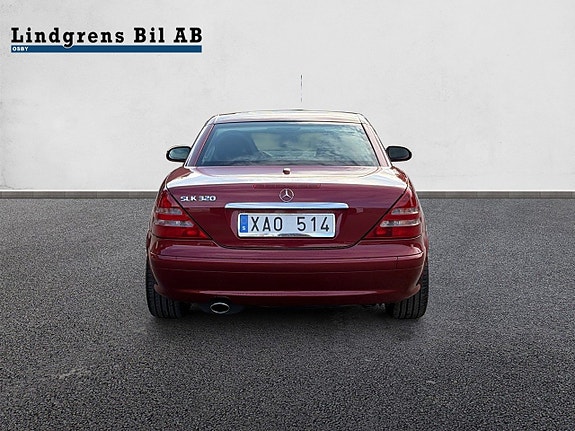 Mercedes-Benz SLK320 5 of 13