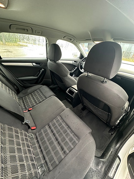 Audi A4 12 of 12