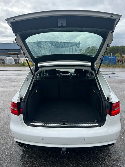 Audi A4 11 of 12