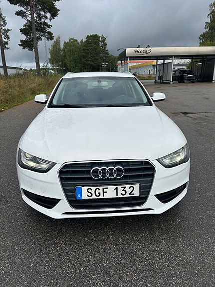 Audi A4 10 of 12
