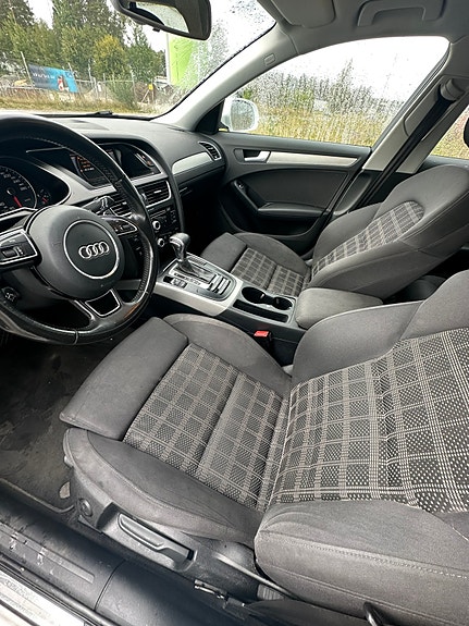 Audi A4 5 of 12