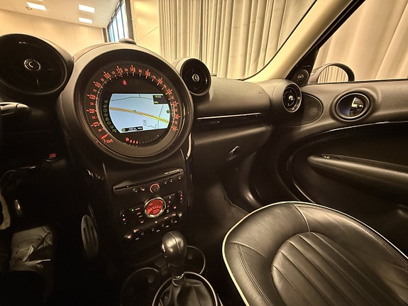MINI Countryman Cooper SD 11 of 16