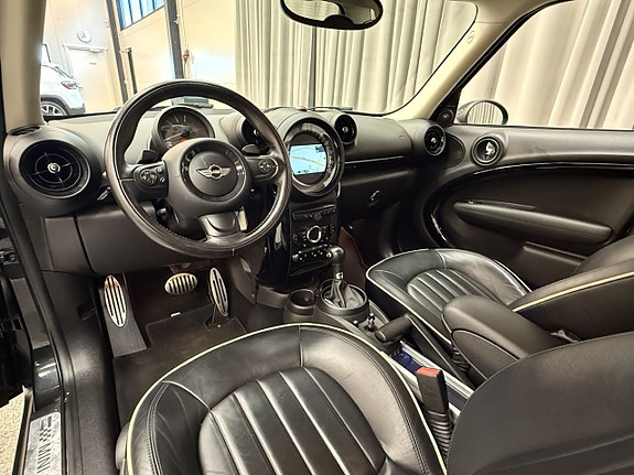 MINI Countryman Cooper SD 9 of 16