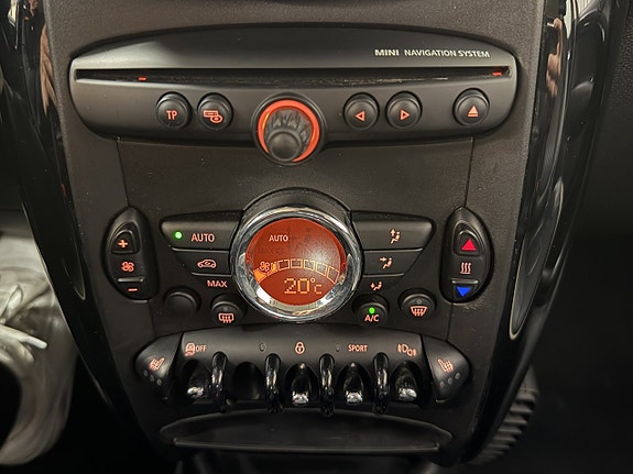 MINI Countryman Cooper SD 12 of 16