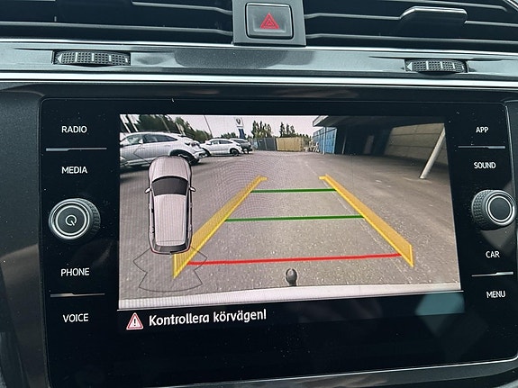 Volkswagen Tiguan 14 of 14