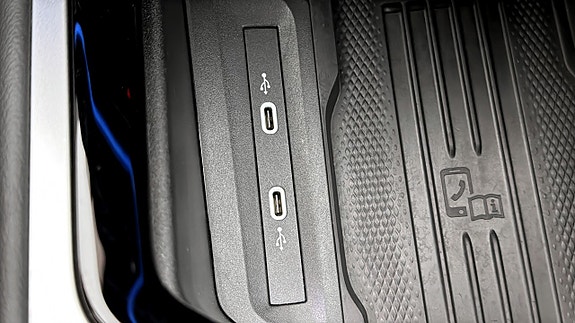 Volkswagen Passat 18 of 19